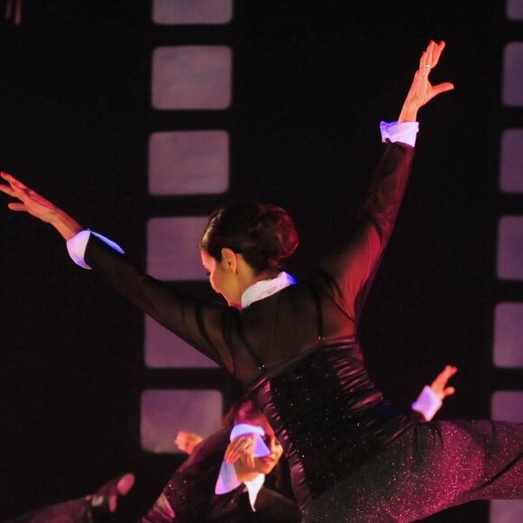 Fátima Bernardes fez apresentação de dança em teatro da UERJ neste sábado, 7 de dezembro de 2019, e foi prestigiada pelo ex-marido, William Bonner