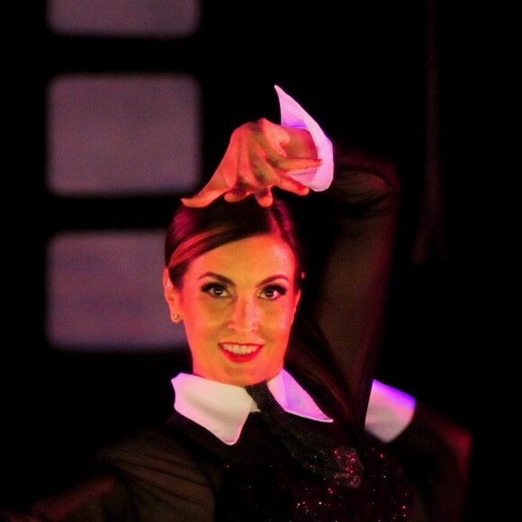 Fátima Bernardes fez apresentação de dança em teatro da UERJ e foi prestigiada pelo ex-marido, William Bonner, e pelos filhos Beatriz e Vinícius