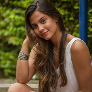Leila (Jade Cardozo) continua na missão de conquistar Filipe (Pedro Novaes) e separá-lo de Rita (Alanis Guillen) na novela 'Malhação: Toda Forma de Amar'