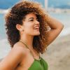 Bem-vindo, verão! 6 dicas simples para colocar em prática e proteger o cabelo dos efeitos do sol