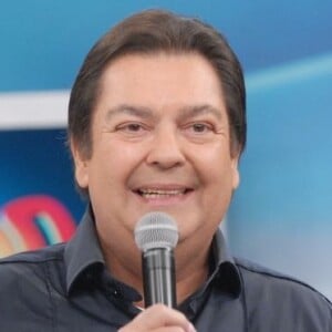 Faustão, no entando, não deixou claro se Marília Mendonça estava mesmo dando à luz naquele momento