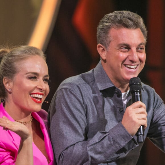 Novo programa de Angélica depende da decisão de Luciano Huck sair ou não candidato às eleições