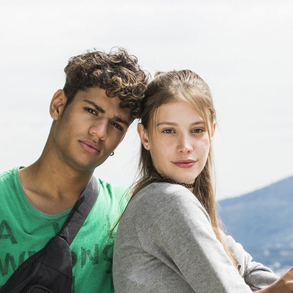Na novela 'Malhação: Toda Forma de Amar', Anjinha (Caroline Dallarosa) e Cleber (Gabriel Santana) se beijam e a garota decide terminar o namoro com Tatoo (Caian Zattar) a partir do capítulo de segunda-feira, 13 de janeiro de 2020