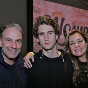 Adriana Esteves também é mãe de Felipe Ricca, fruto de seu relacionamento anterior com Marco Ricca