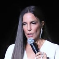 P&B e cabelo ultralongo: o estilo de Ivete Sangalo em show intimista no Rio