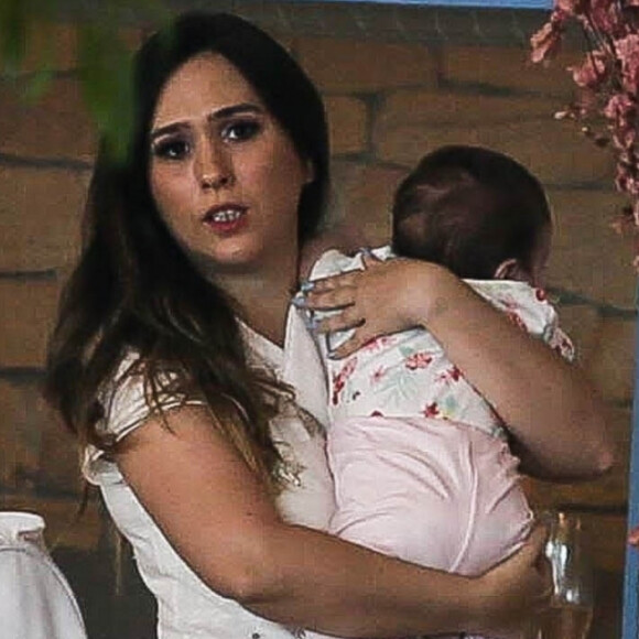 Look da filha de Tatá Werneck diverte a apresentadora e famosos elogiam foto nesta quarta-feira, dia 05 de fevereiro de 2020