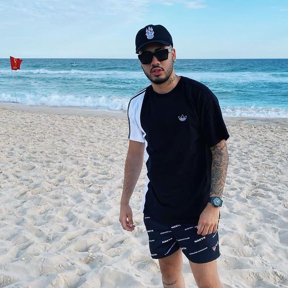 'Saiba que você já é muito especial pra mim e te conhecer foi uma das melhores coisas que aconteceu comigo nos últimos tempos', disse Kevinho à nova namorada, Gabriela Versiani