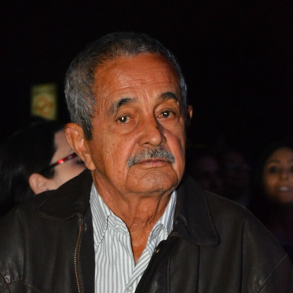 Pai de Zezé Di Camargo e Luciano estava internado em UTI de hospital