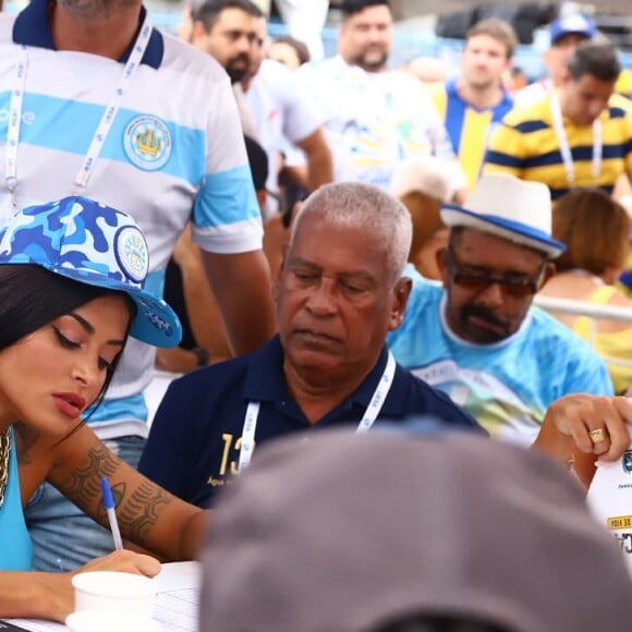 Aline Riscado marcou os pontos da Vila Isabel em papel