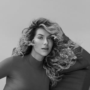 Giovanna Ewbank estrela fotos grávida e evidencia novas curvas em ensaio