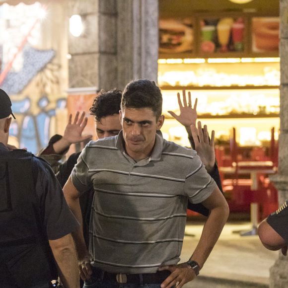 Novela 'Malhação: Toda Forma de Amar': Marco (Julio Machado) se inflitrou em milícia e acaba encontrando pista sobre Rita (Alanis Guillen)