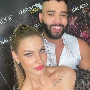 Gusttavo Lima e Andressa Suita encantam web por vídeo na cama