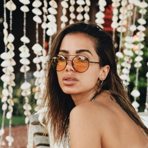 Anitta assumiu recentemente que gosta de malhar de biquíni