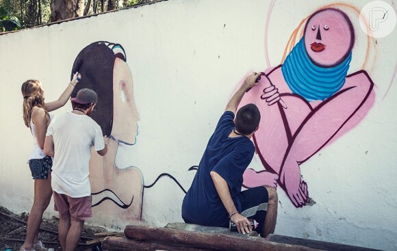 Sasha Meneghel pinta os muros da Fundação Xuxa Meneghel, que completa 25 anos nesta terça-feira, 28 de outubro de 2014