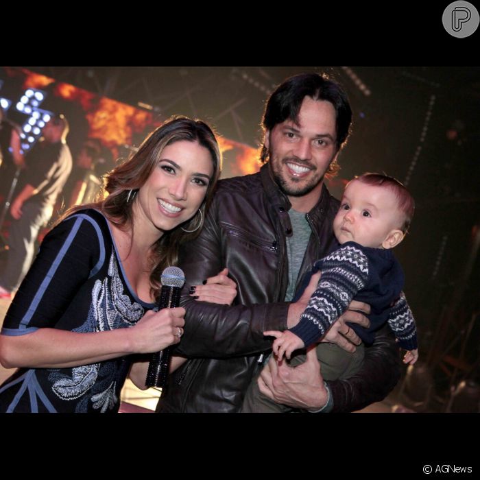 Patricia Abravanel e o marido, Fabio Faria, são pais de três, incluindo Pedro, de 5 anos Patricia Abravanel e o marido, Fabio Faria, são pais de três, incluindo Pedro, de 5 anos