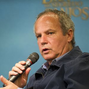 Namorada de Jayme Monjardim, Anne Marques postou texto a respeito da pandemia do novo coronavírus: 'Estamos lutando todos os dias para chegarmos na nossa melhor versão e passarmos por tudo isso com algum aprendizado'