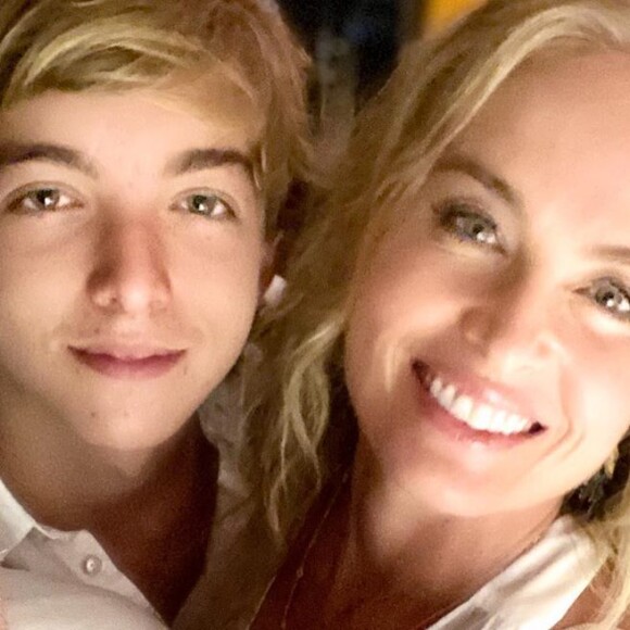 Luciano Huck fez homenagem à mulher, Angélica, no Dia das Mães