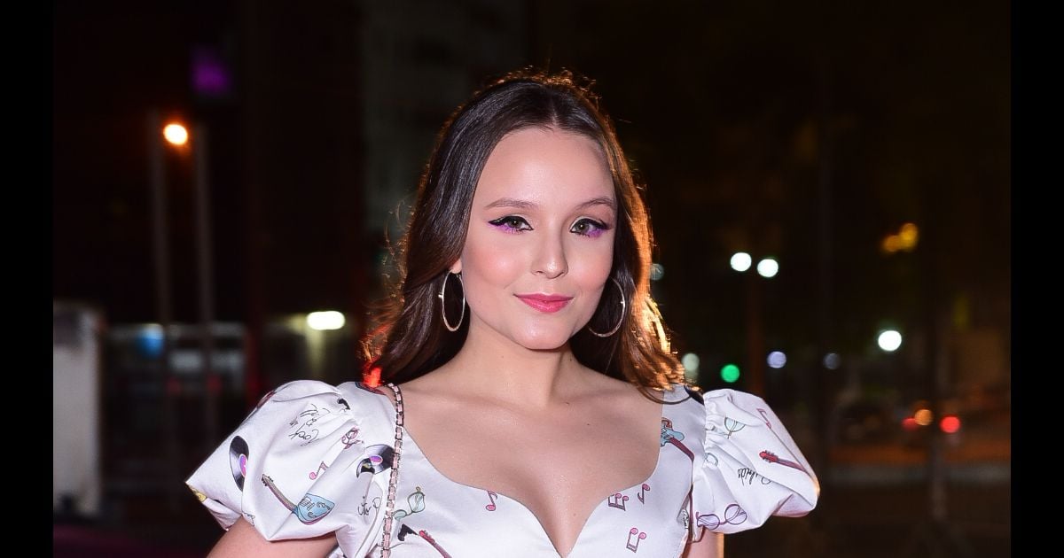 Larissa Manoela vem dando várias dicas do que fazer na quarentena ...