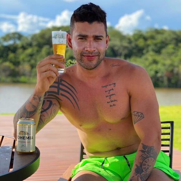 Gusttavo Lima virou alvo de representação no Conar por causa das propagandas de bebida alcoólica