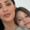 Filha de Simaria, Giovanna dá opinião sobre aparência da mãe em vídeo, em 30 de maio de 2020