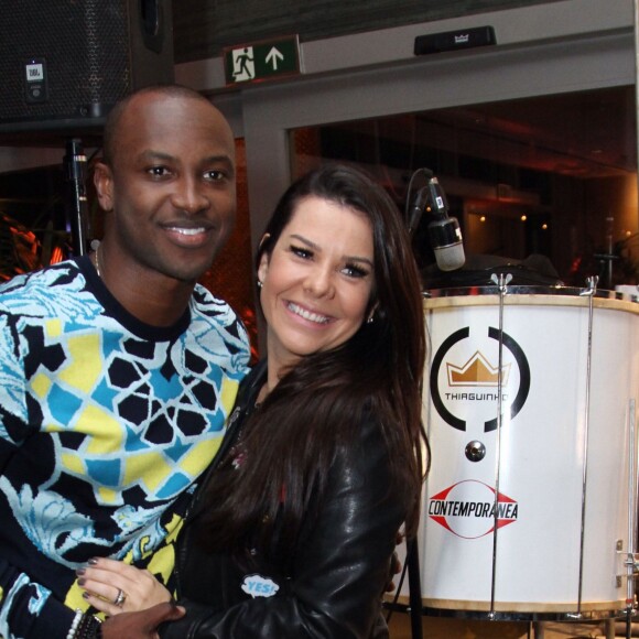 Thiaguinho faz homenagem para Fernanda Souza em aniversário