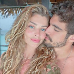 Namorada de Caio Castro, Grazi Massafera mostrou momentos em família no Instagram Stories