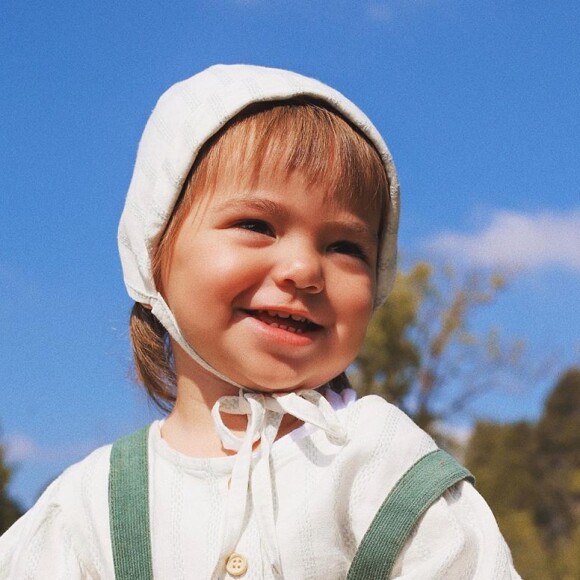 Zoe é comparada ao pai, Duda Nagle, em foto 