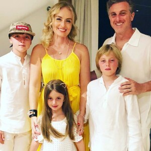 Luciano Huck é pai de Joaquim, Benício e Eva