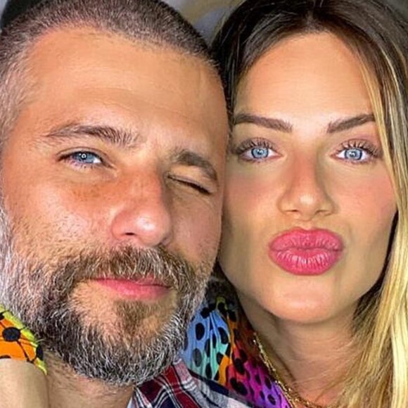 Bruno Gagliasso faz foto de Giovanna Ewbank e filho recém-nascido, Zyan