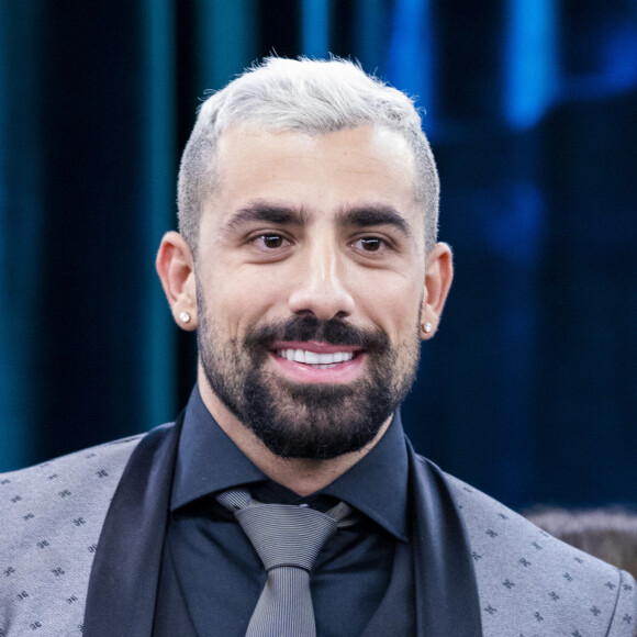 Kaysar Dadour relembra edredom com Patrícia Leitte no 'BBB18'