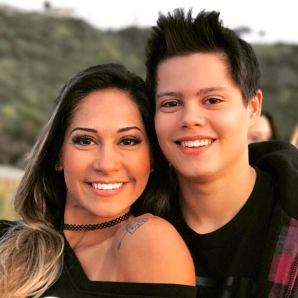 Filho de Mayra Cardi adota hábitos saudáveis