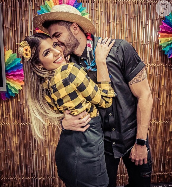Hariany Almeida e DJ Netto tornaram namoro oficial e público no Dia dos Namorados, em junho de 2020