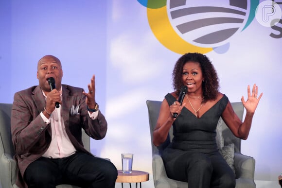 Michelle Obama também entrevistou o irmão, Craig, no podcast