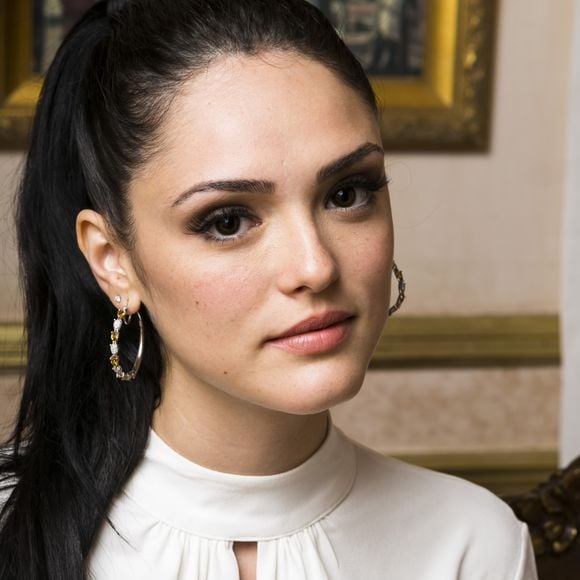 Isabelle Drummond jantou com Enzo Celulari em restaurante no Jardim Botânico, Zona Sul do Rio