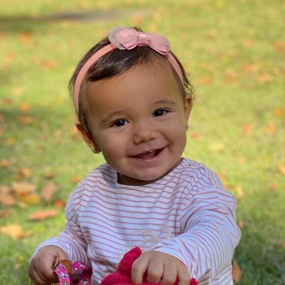 Ticiane Pinheiro e a filha, Manuella, protagonizaram momentos de brincadeiras ao ar livre