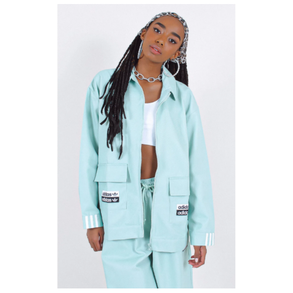 Andressa Suita usou conjunto verde água Adidas