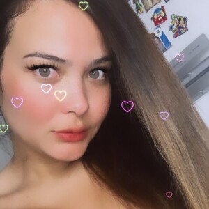 Geisy Arruda contou que prefere se relacionar com os fãs