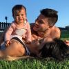 Mayra Cardi publica foto com Arthur Aguiar e a filha deles, Sophia
