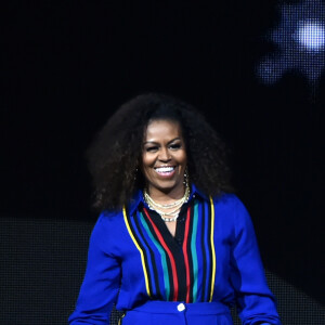 Michelle Obama tem item de maquiagem engajado politicamente