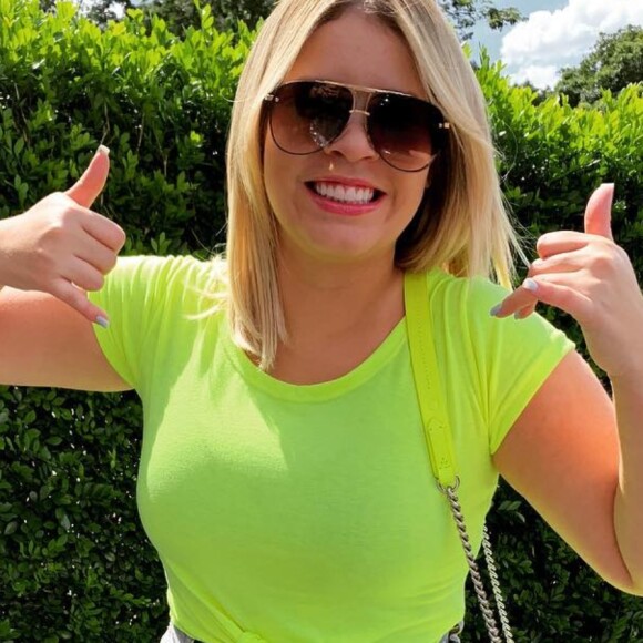 Marília Mendonça fala de plástica e mudança no corpo