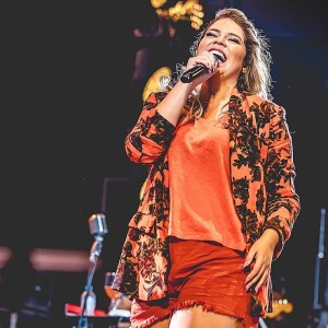 Marília Mendonça anuncia live com primeiro DVD e músicas inéditas