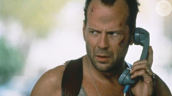 Bruce Willis é o policial galã da saga Duro de Matar