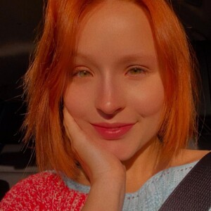 Larissa Manoela faz treino e impressiona por disposição