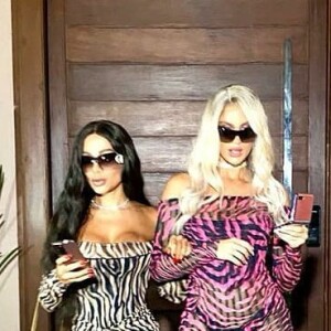 Anitta e Laura Fernandez usaram produções inspirada em Kim Kardashian e Paris Hilton