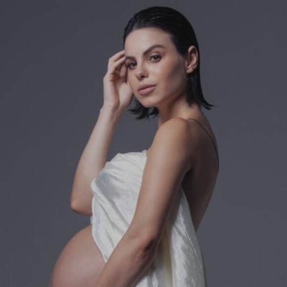 Sthefany Brito pediu ao expor maternidade real: 'Punk para todo mundo, algumas têm mais facilidade e outras, muito mais dificuldade. Cada experiência é única e a gente não pode se comparar'