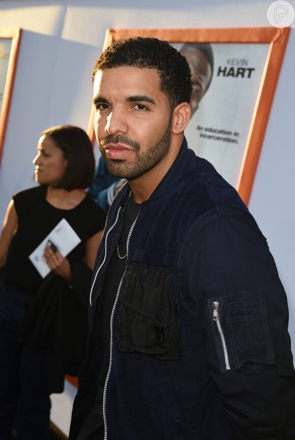 Drake foi lembrado pelo cantor Thierry na foto de Gusttavo Lima: 'Achei que fosse'