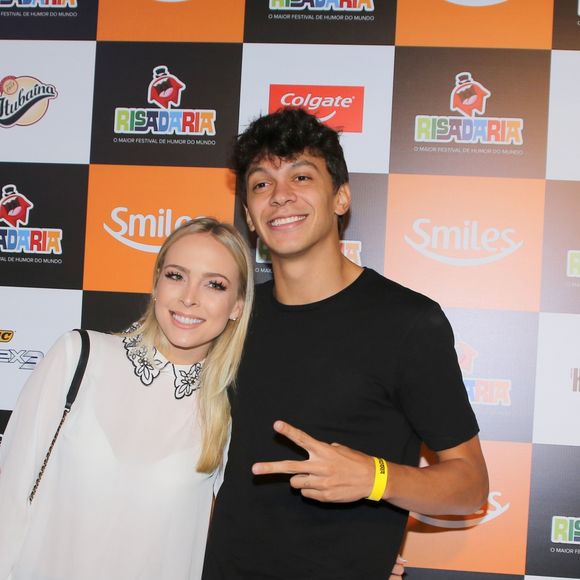 Filha de Tata Estaniecki e Júlio Cocielo, Beatriz nasceu em 18 de abril de 2020