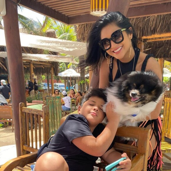 Filho de Wesley Safadão e Mileide Mihaile ganha festa ao vivo da empresária