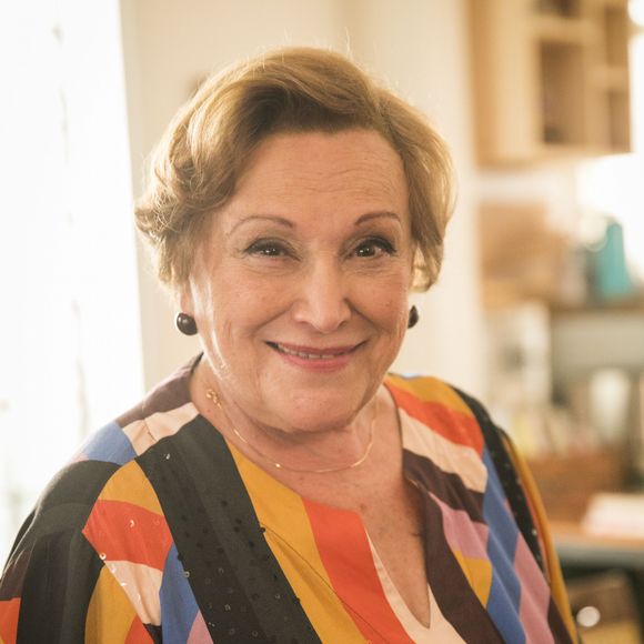 Filha de Nicette Bruno, Beth Goulart pediu orações para a mãe