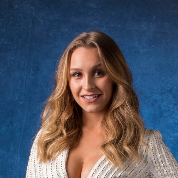 Carla Diaz revelou ter sido diagnosticada com câncer na tireoide, mas já está curada: 'Fiquei fora de eixo'